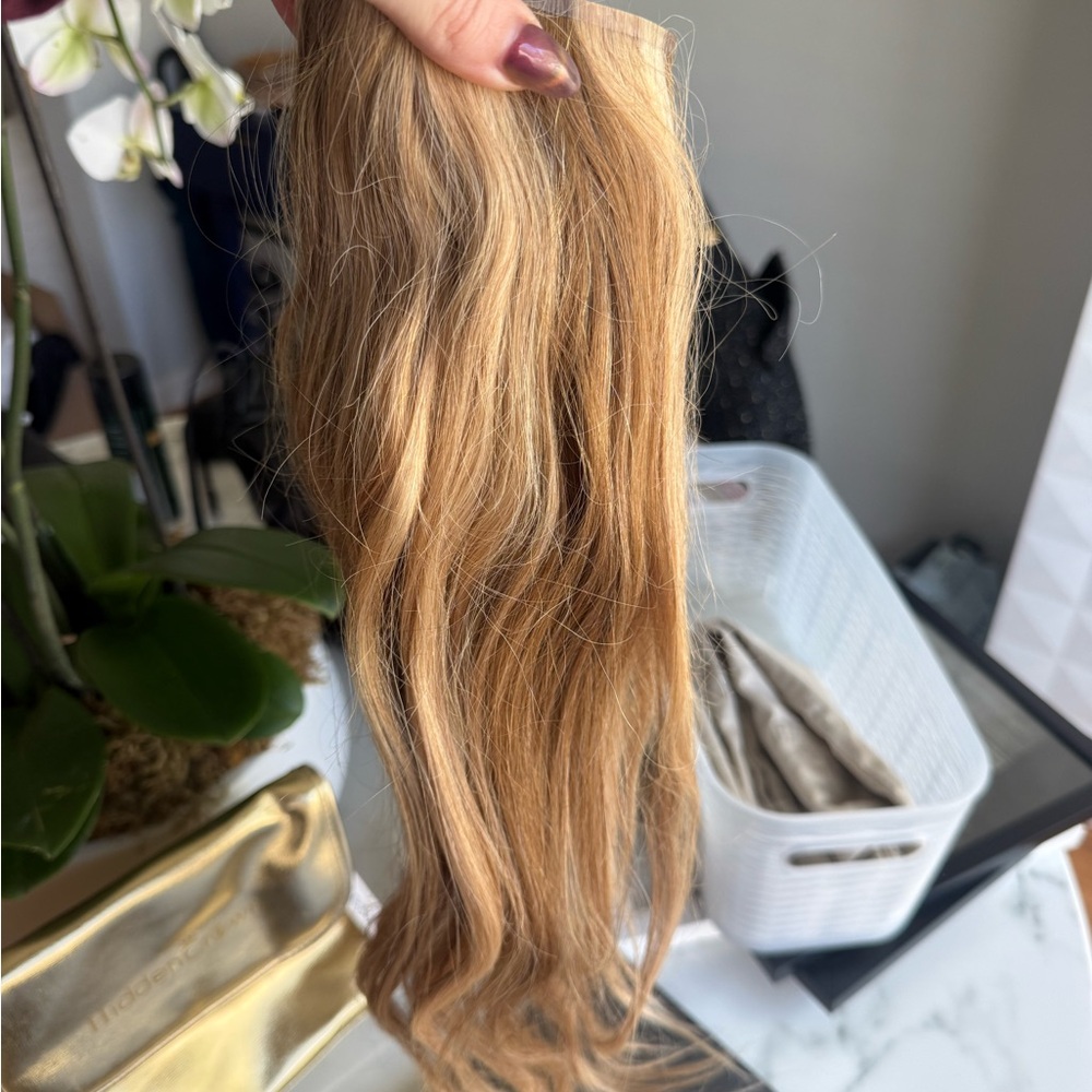 Hidden Crown Flip Up Ponytail Extension - Honey Blonde - Picture 9 of 9